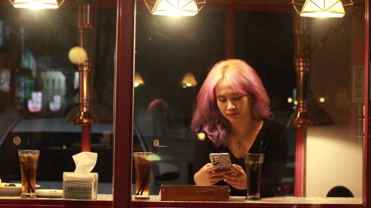 ‘Don’t sell loneliness’: Korean eatery refuses to serve solo diners, sparks debate